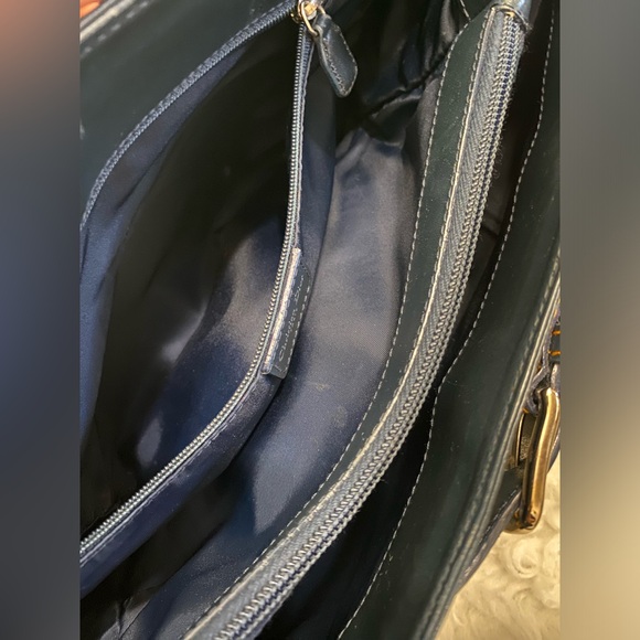 Dior
Dior Blue Oblique Canvas and Leather Jeans Pocket Tote - Picture 10 of 17